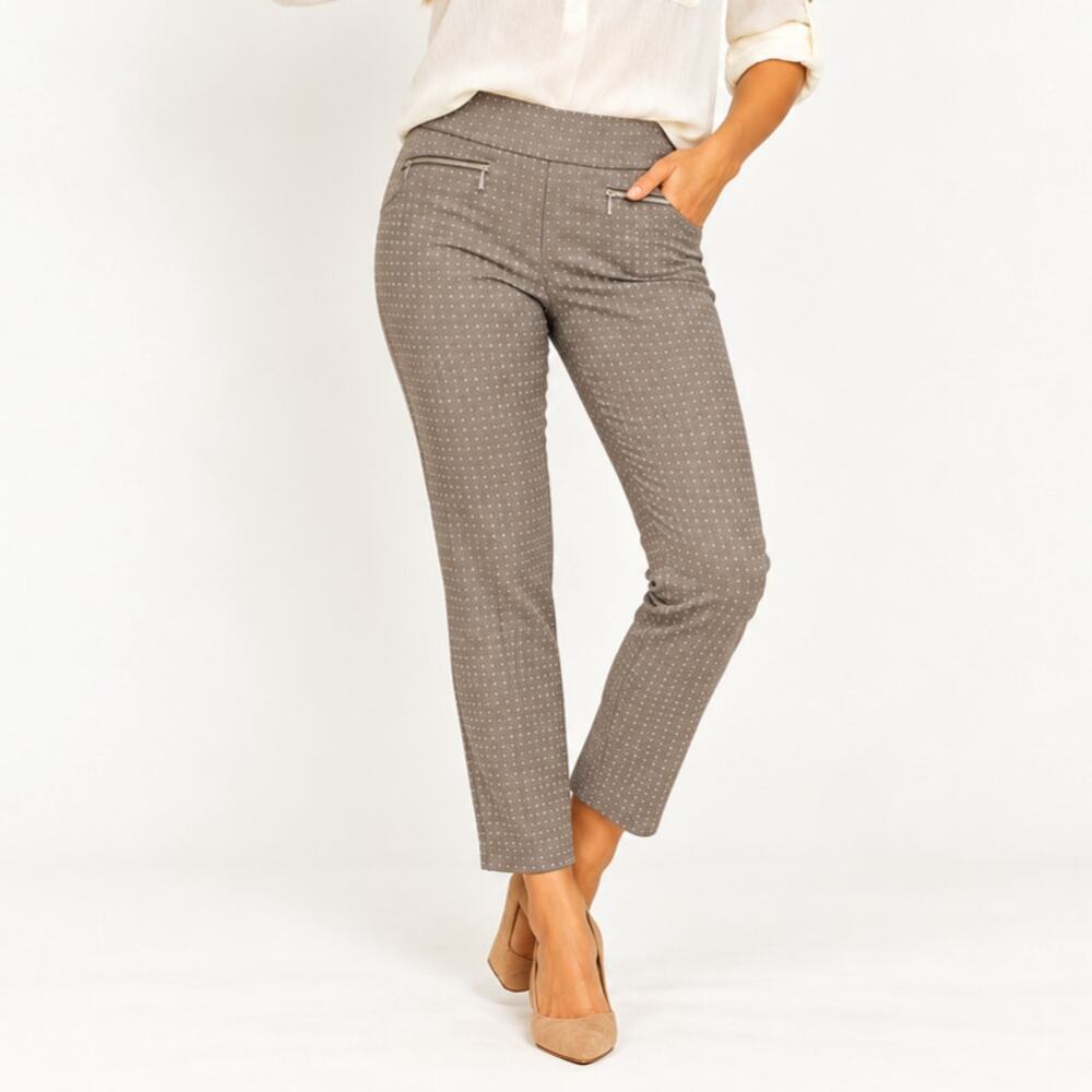 Van Heusen Stretch Extensible Pants Womens Size 4 Beige Ankle Pull On Office